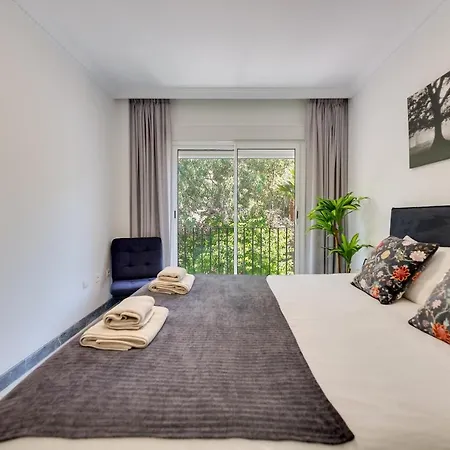 Senorio De Gonzaga In Appartement *